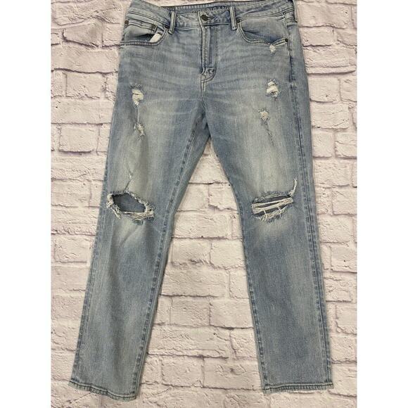 American Eagle Next Level Air Flex Athletic Jeans Distressed Men’s 33x30 Light - Picture 1 of 8